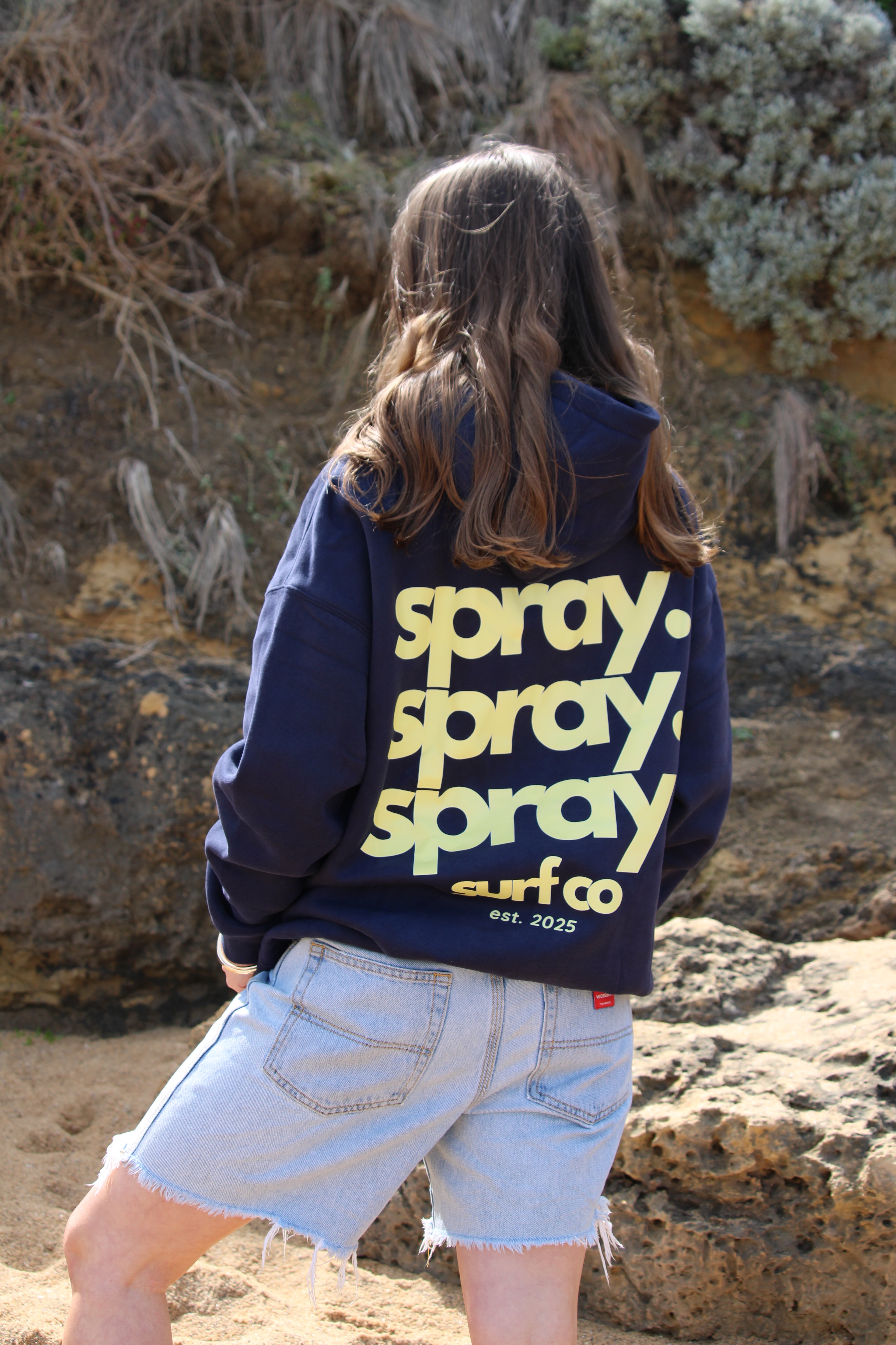Spray. Staple Hood