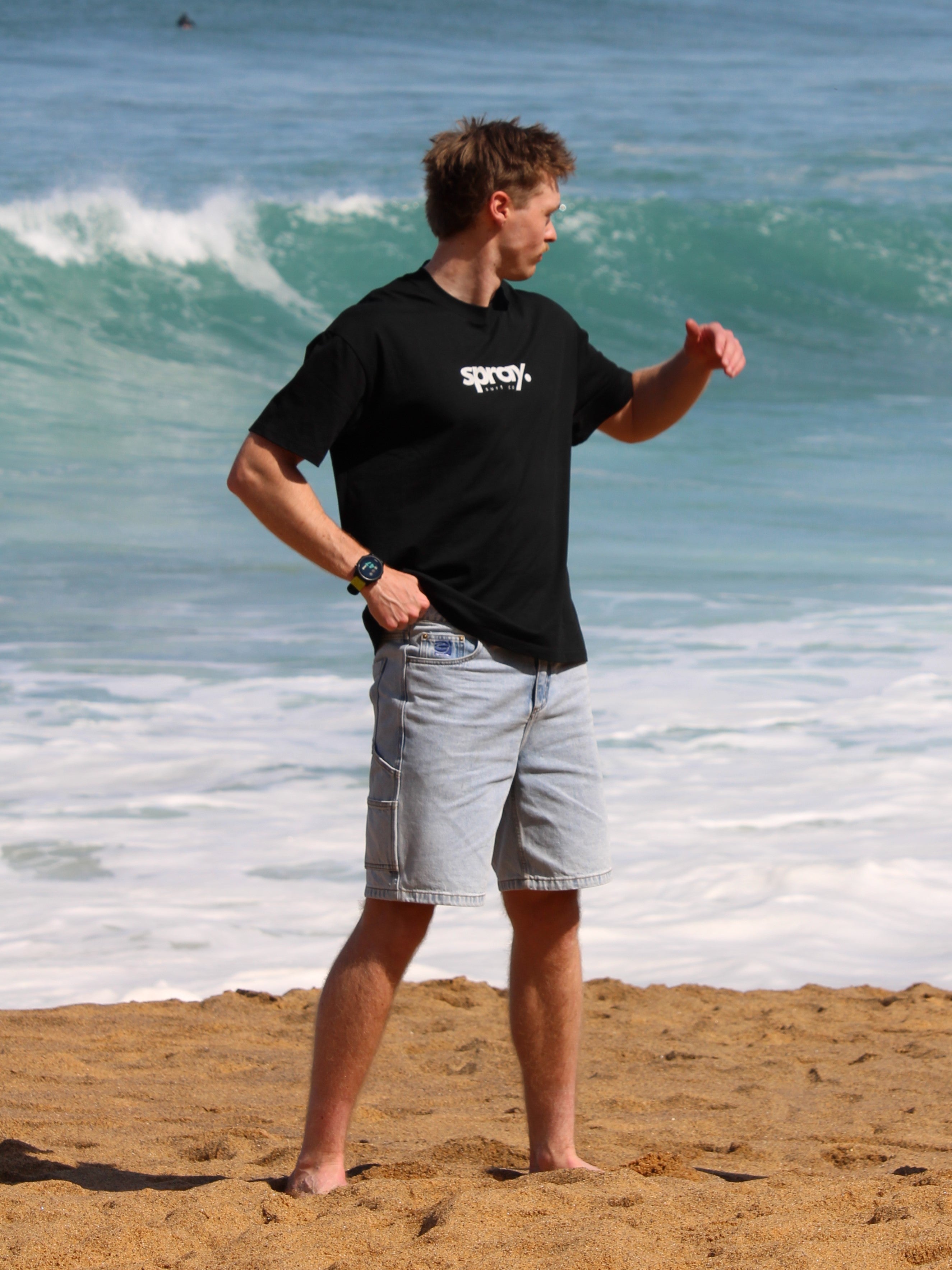 Spray. Icon Tee