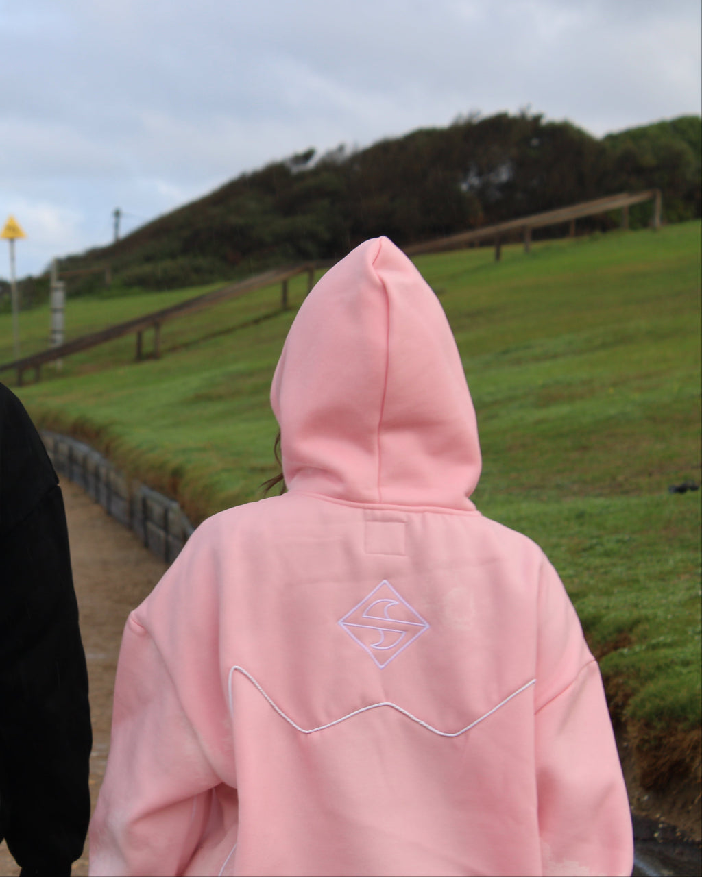 PINK OFFSHORE HOODIE