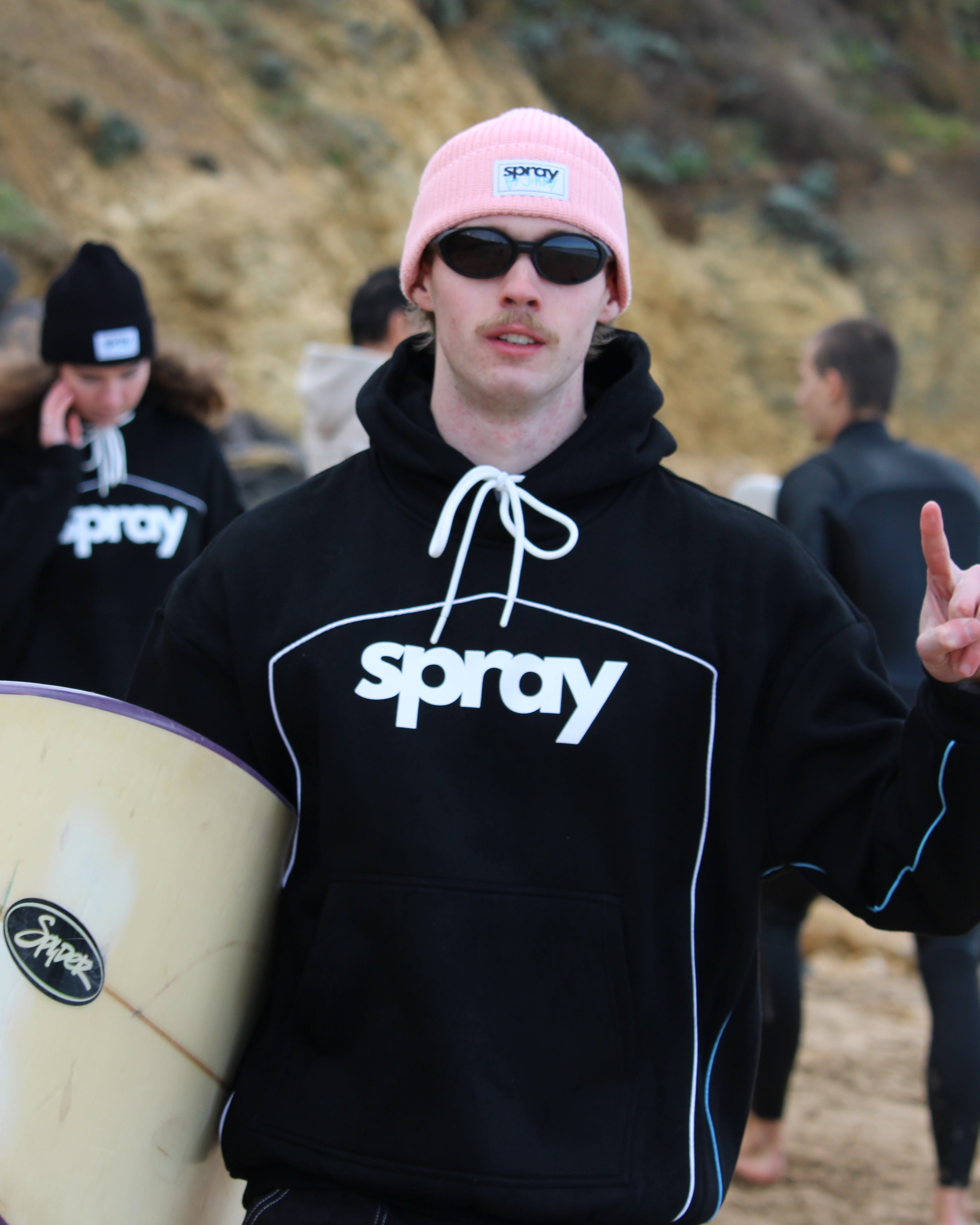 BLACK OFFSHORE HOODIE