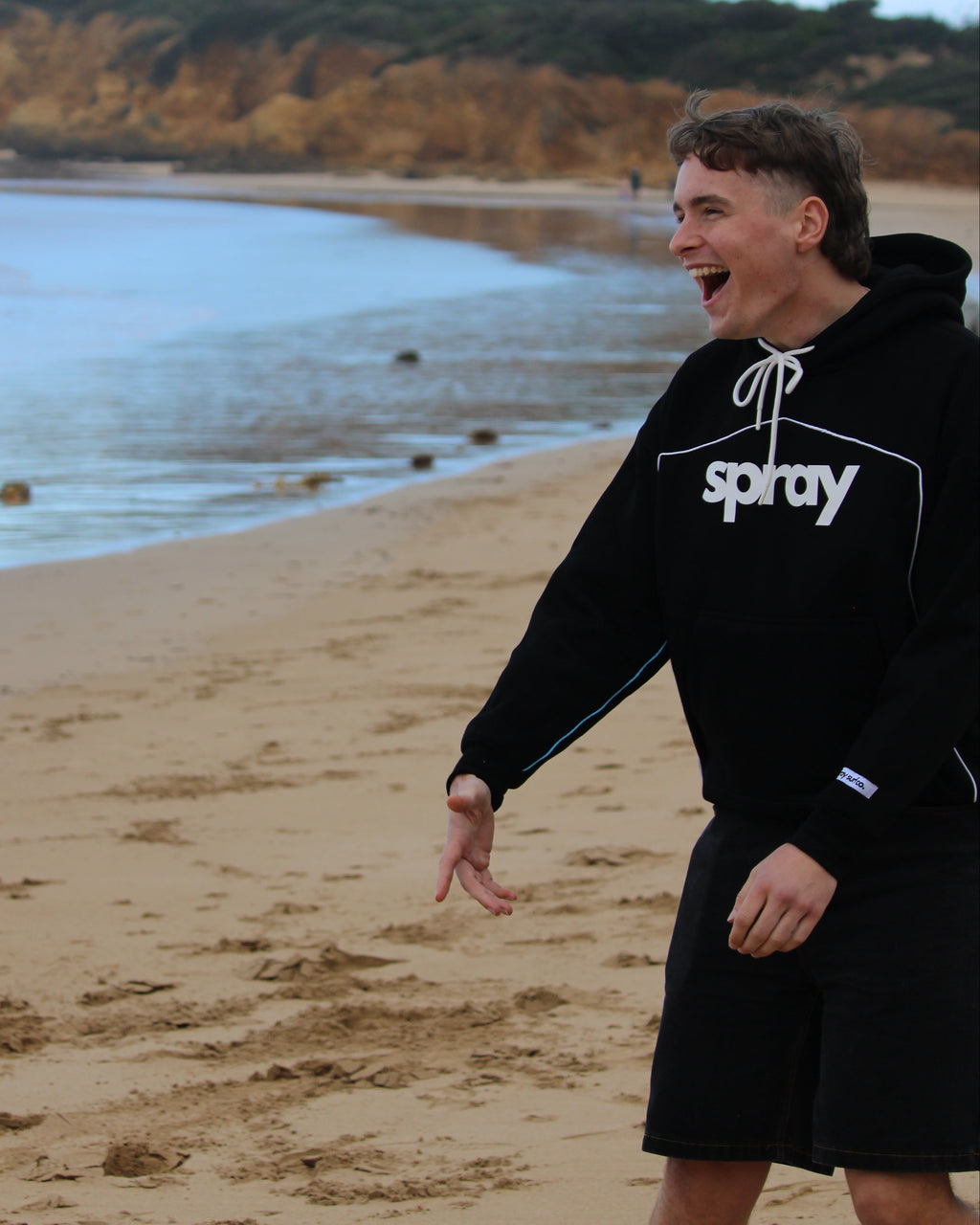 BLACK OFFSHORE HOODIE