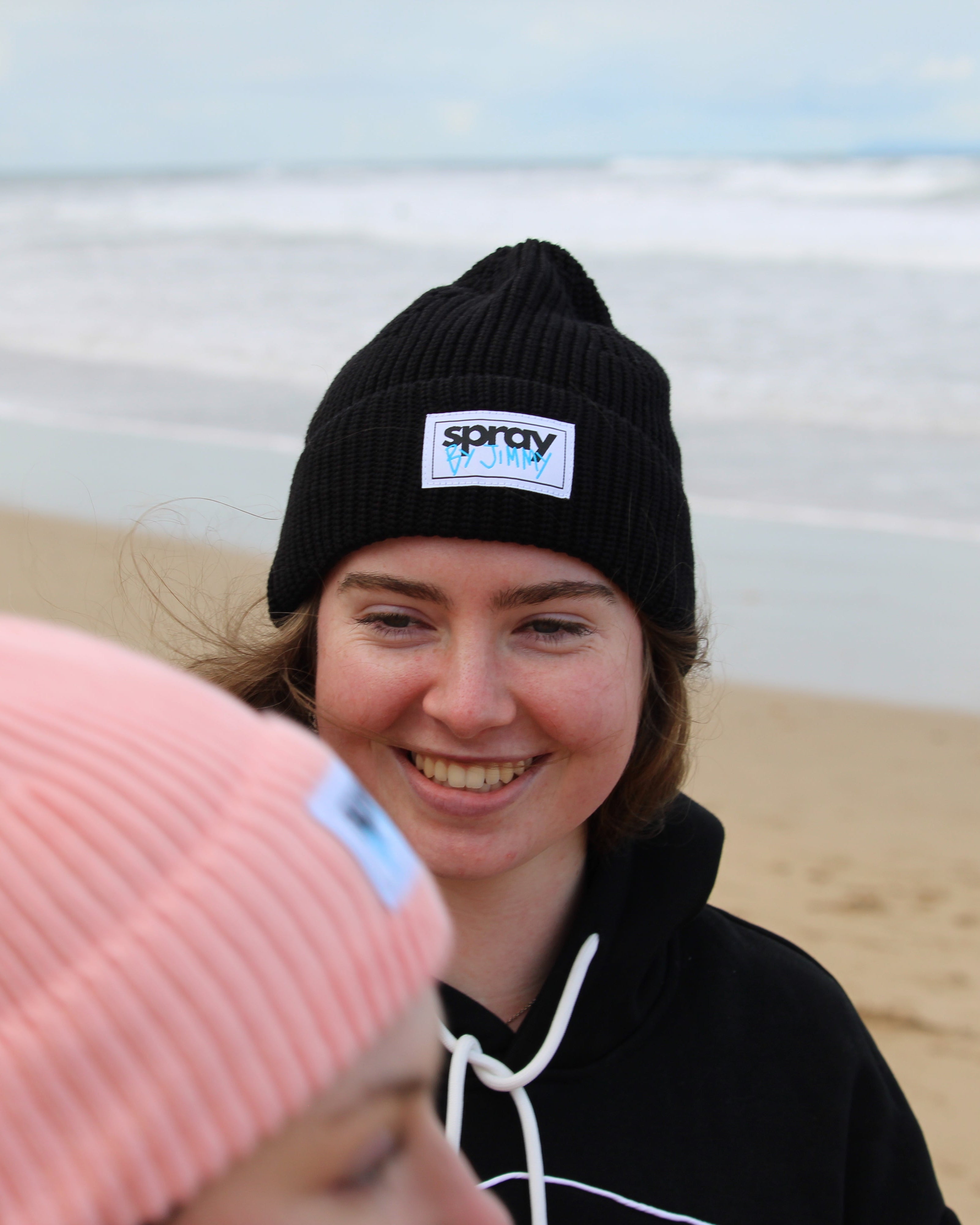 BLACK OFFSHORE BEANIE